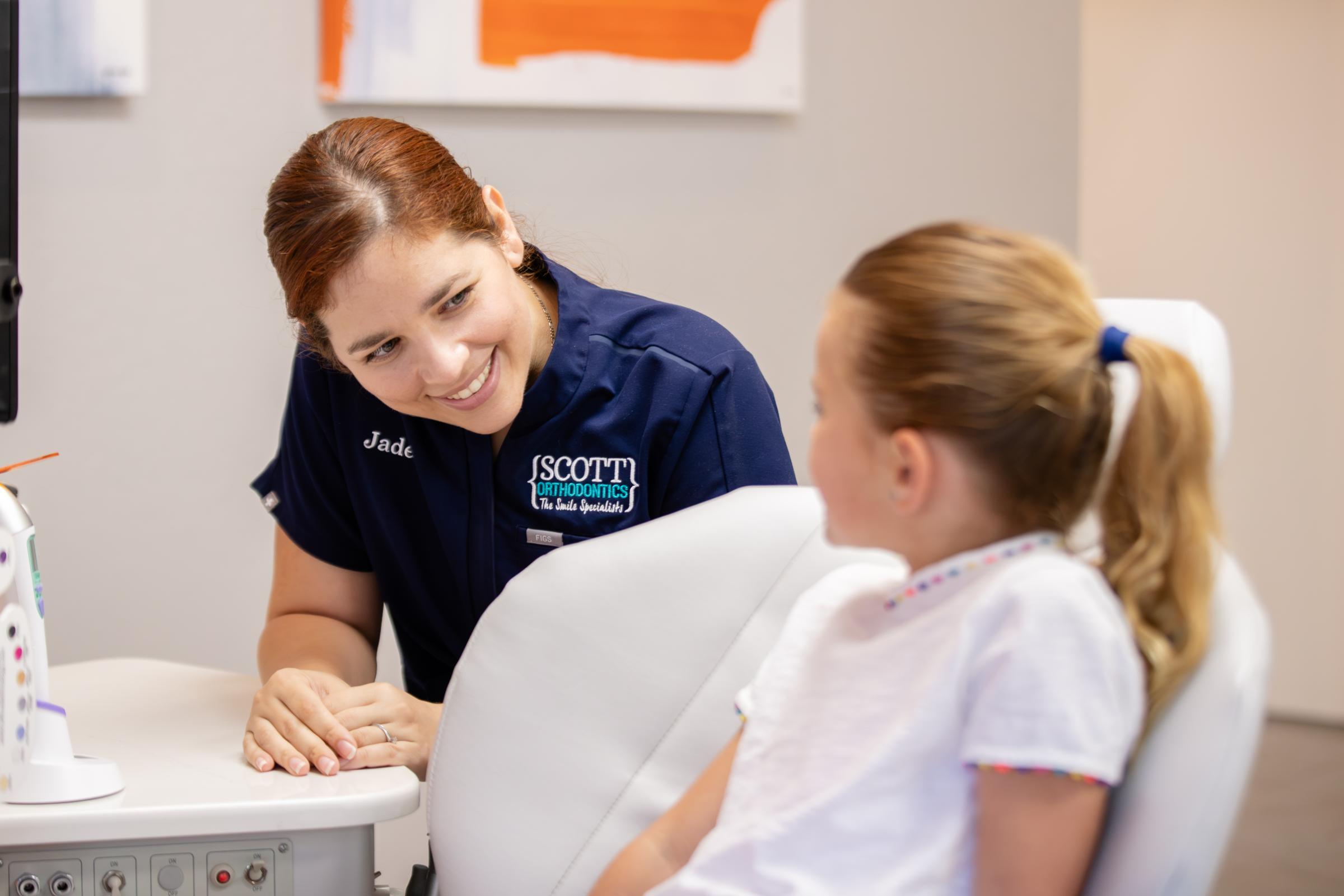 scott-ortho-patient-interaction-4562