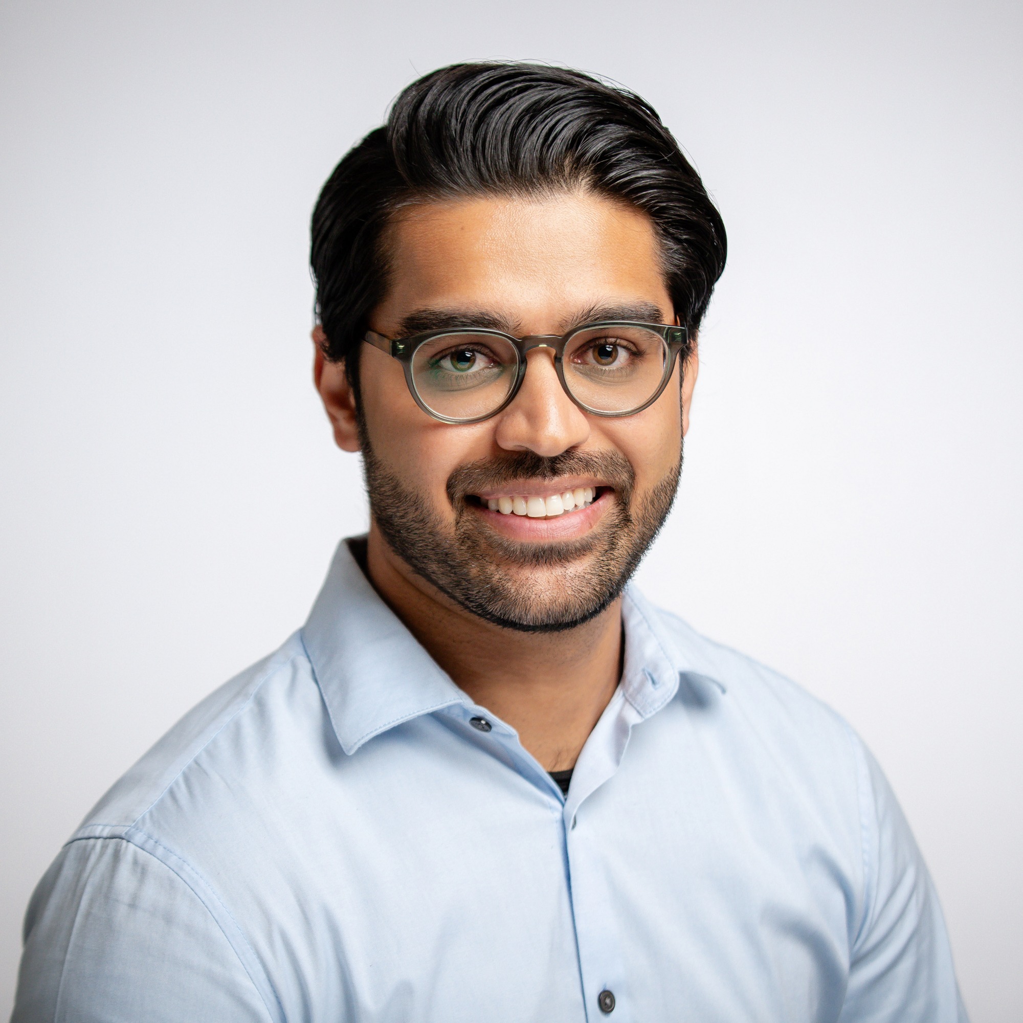 Dr. Karan Patel Headshot